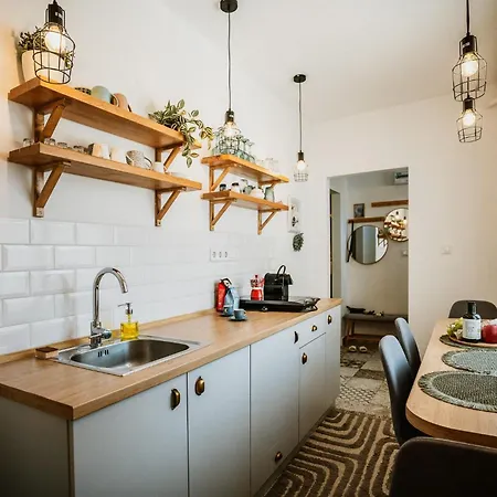 アパート Bohemia