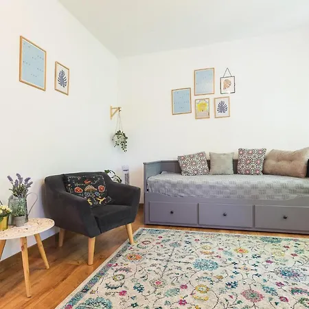 Apartment Bohemia